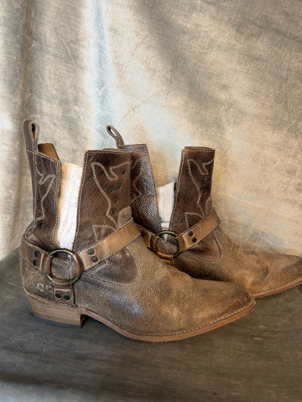 Bed Stu Roughout Brown Orangic Leather Bootie w/Embroidery & Metal Women's 9